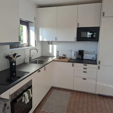 Rustic Retreat - Country With Large Garden, Exquisite Gym, And Nearby The Σπίτι διακοπών